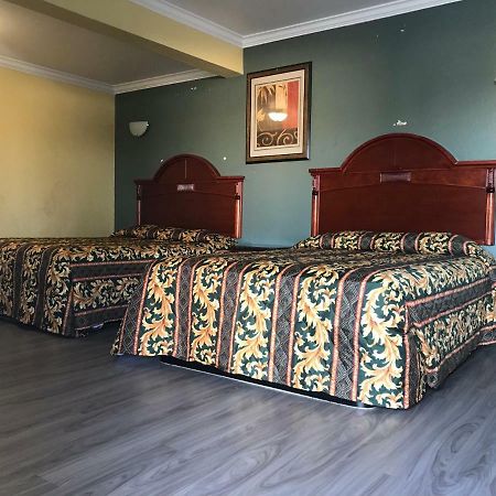 بيلفلاوير Colony Inn Motel المظهر الخارجي الصورة